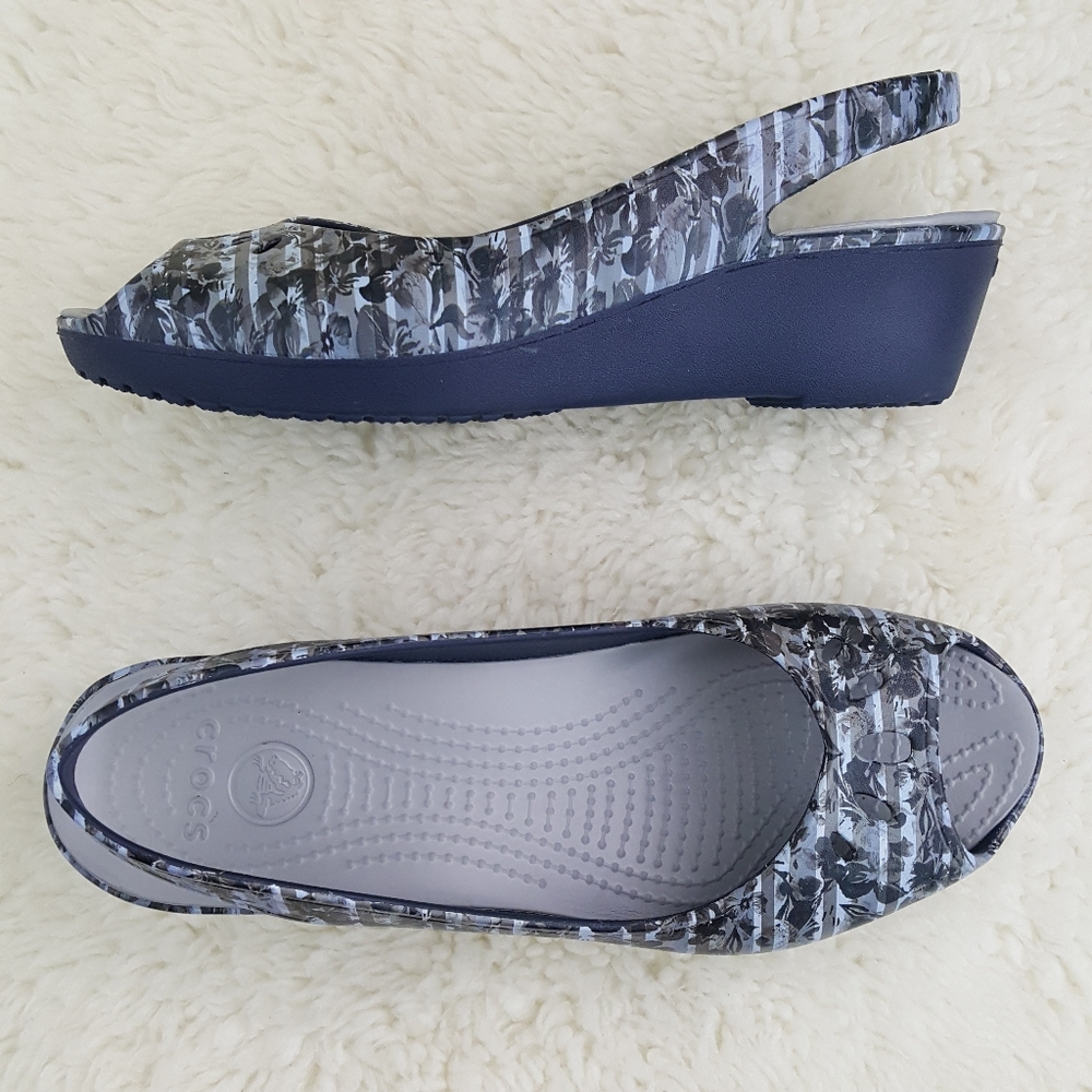 Crocs MABYN Stripe Floral Mini Wedge Slingback